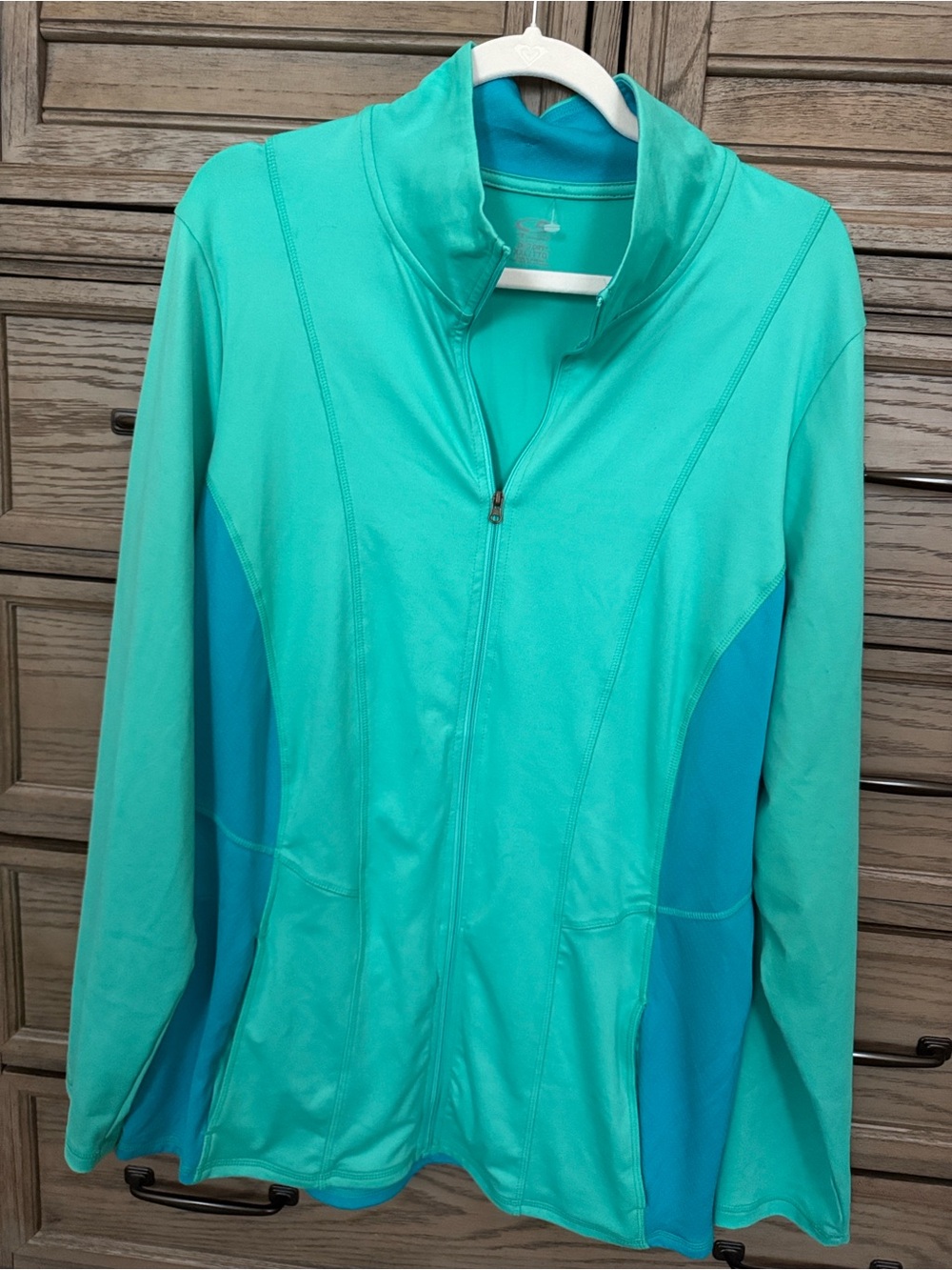 NWOT, Champion running/ workout zip